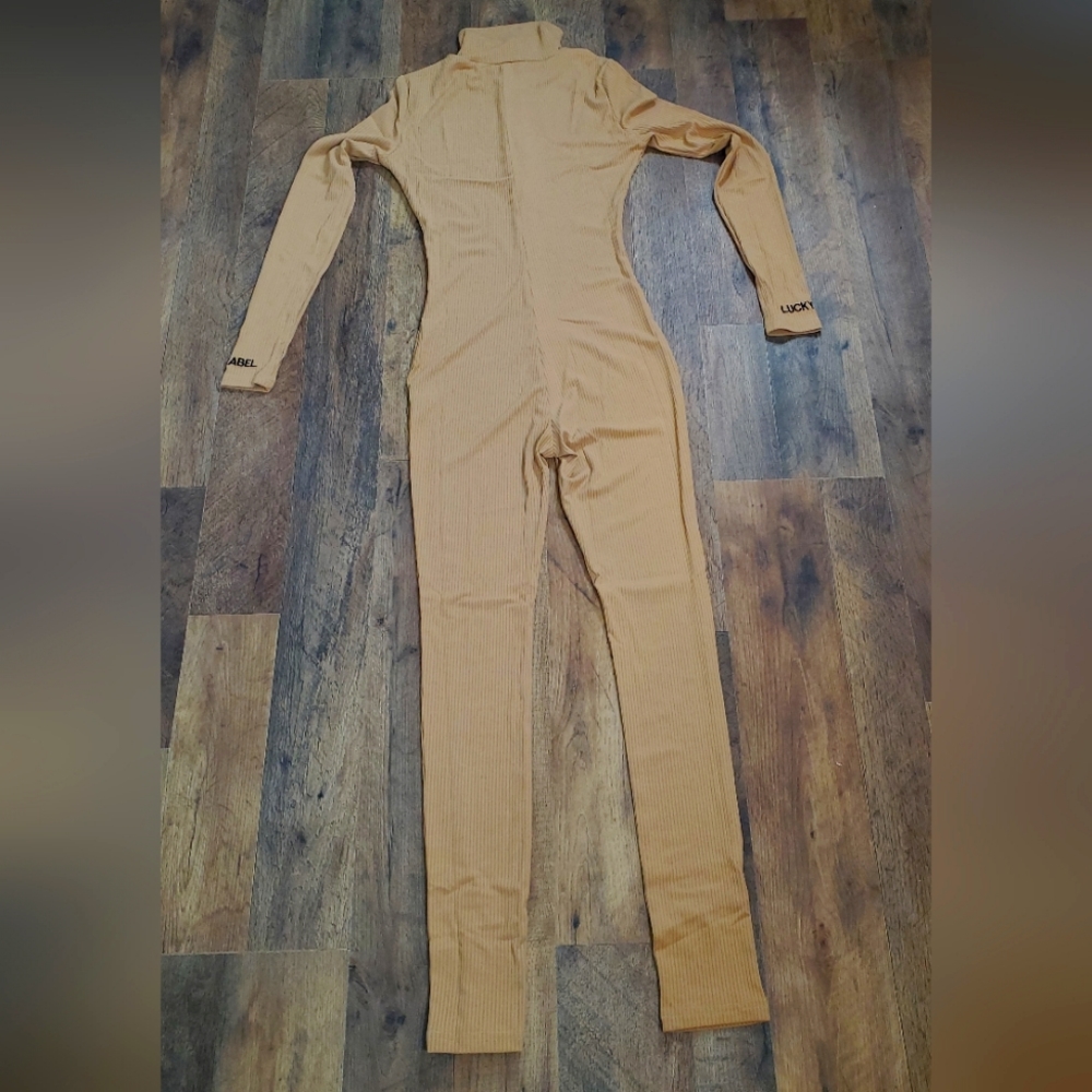 MOCK NECK RIB JUMPSUIT "TAUPE COLOR"